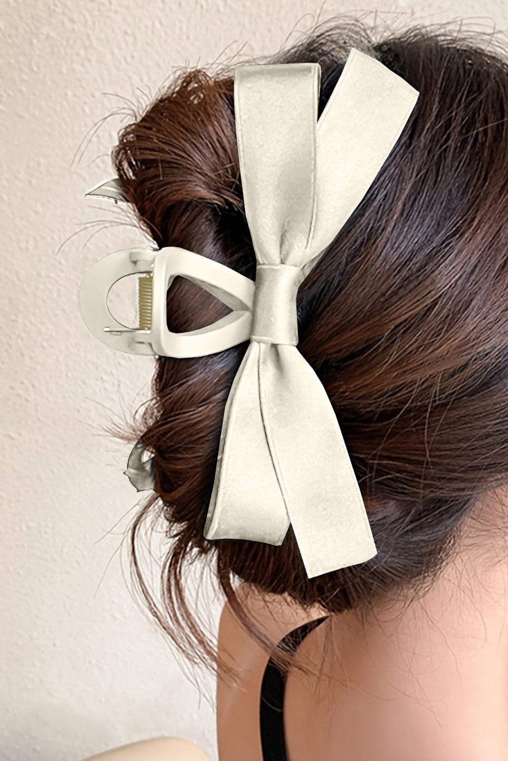 Black Bow Hair Claw