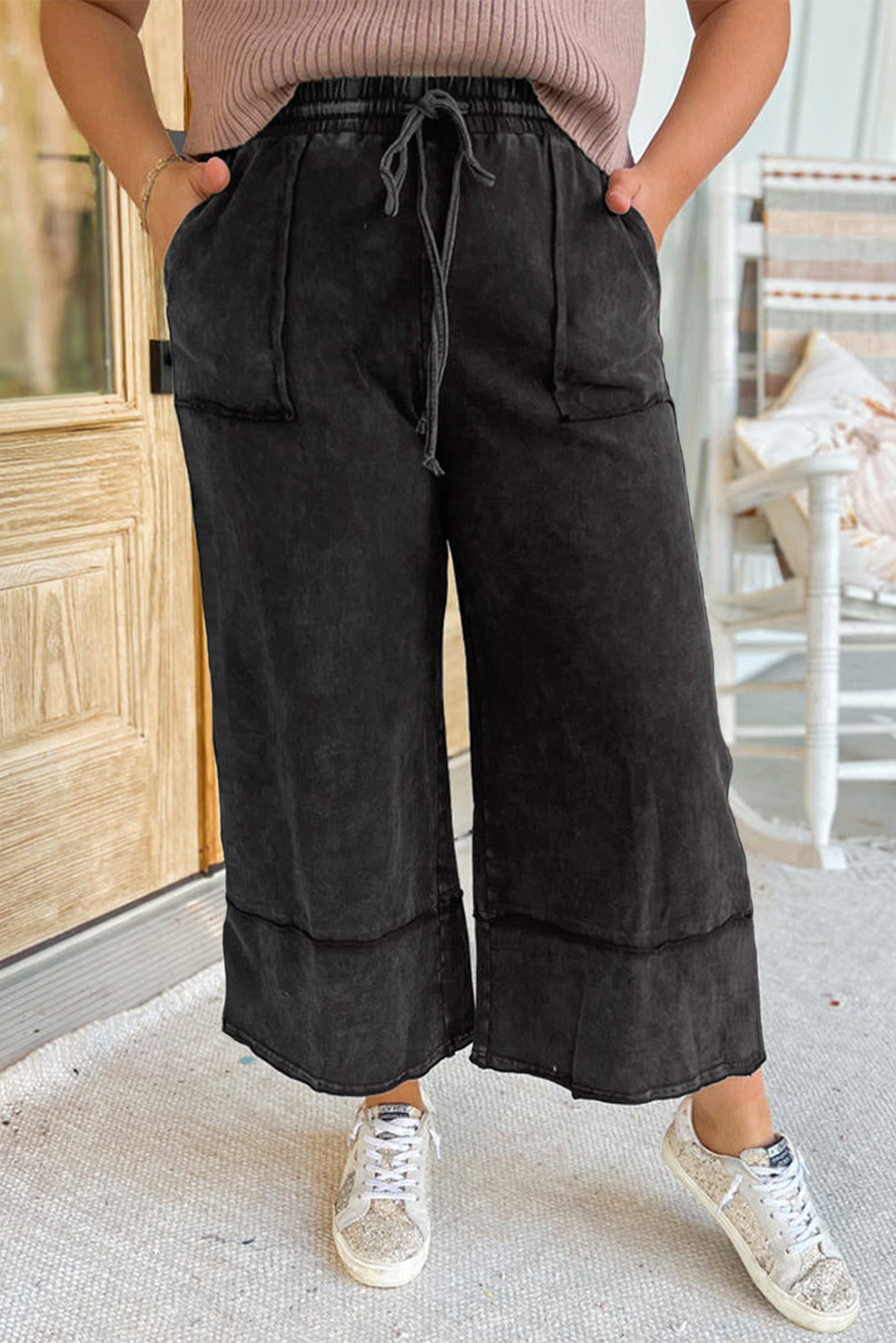 Black Wide Leg Cropped Pants